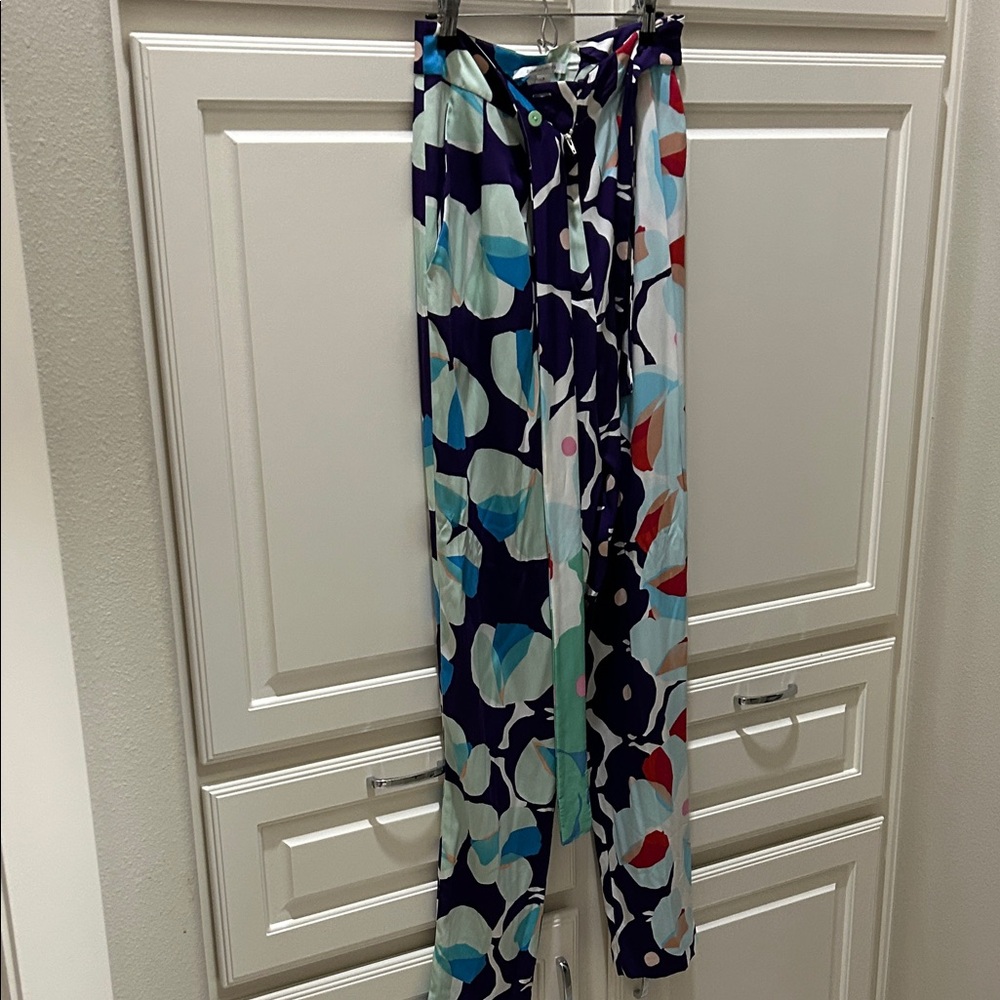Diane Von Furstenberg Multicolor Floral Silk Pants - Picture 4 of 14